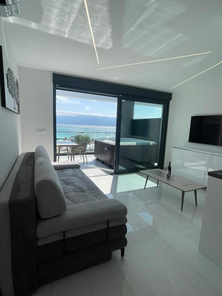 Villa San Sebastian-Direct Sea View Baska  Ngoại thất bức ảnh